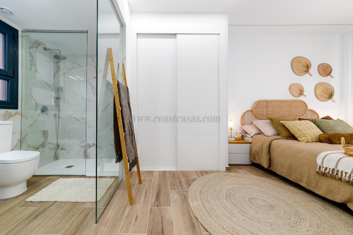 For sale of apartment in Orihuela Costa