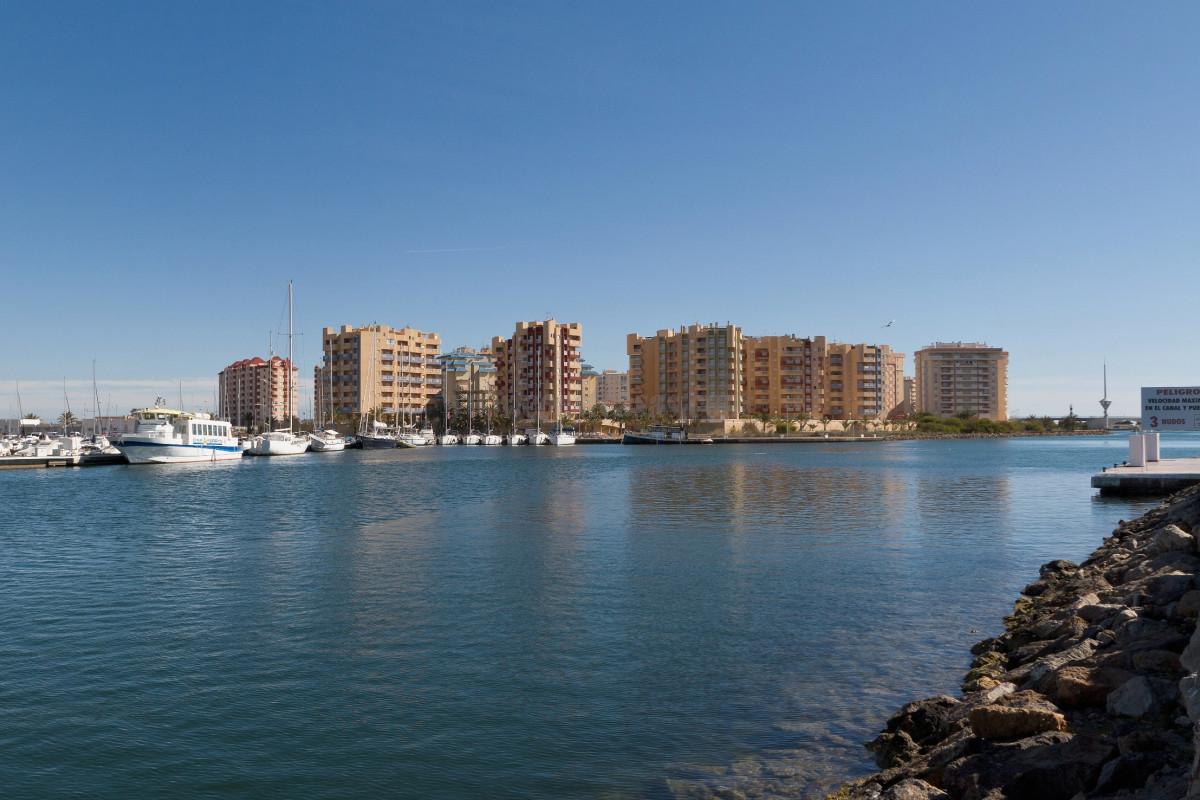 Venta de apartamento en La Manga Del Mar Menor