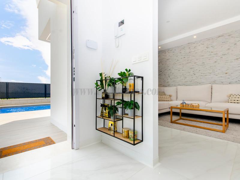 Venta de villa en Orihuela