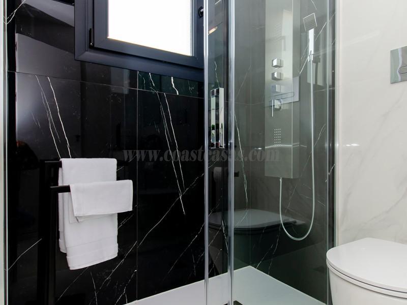 Venta de villa en Orihuela