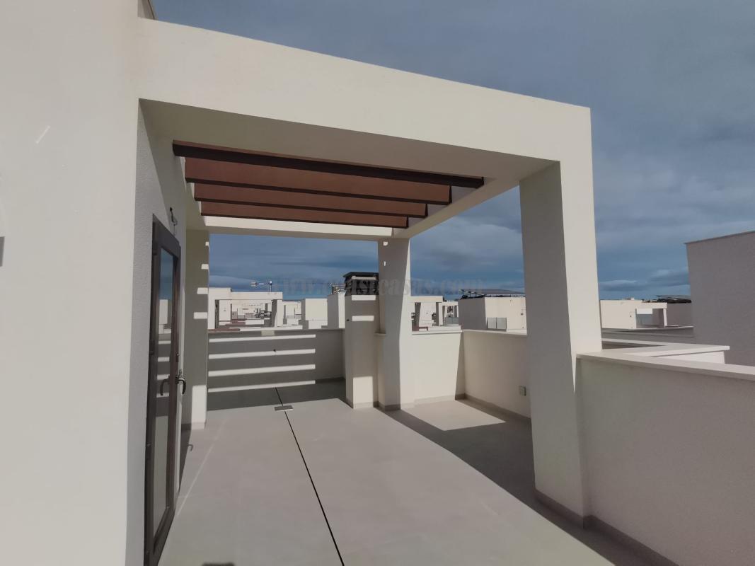 Venta de villa en Rojales