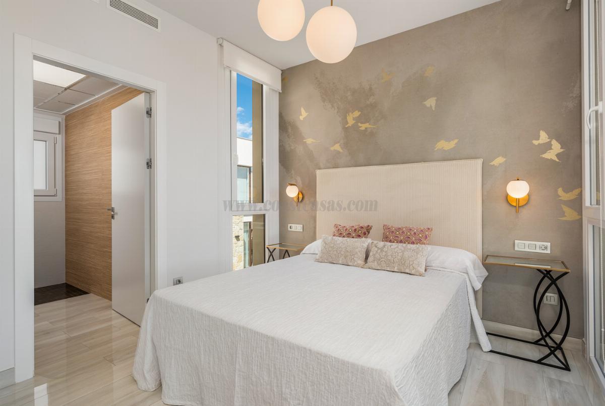 Venta de chalet en Los Montesinos
