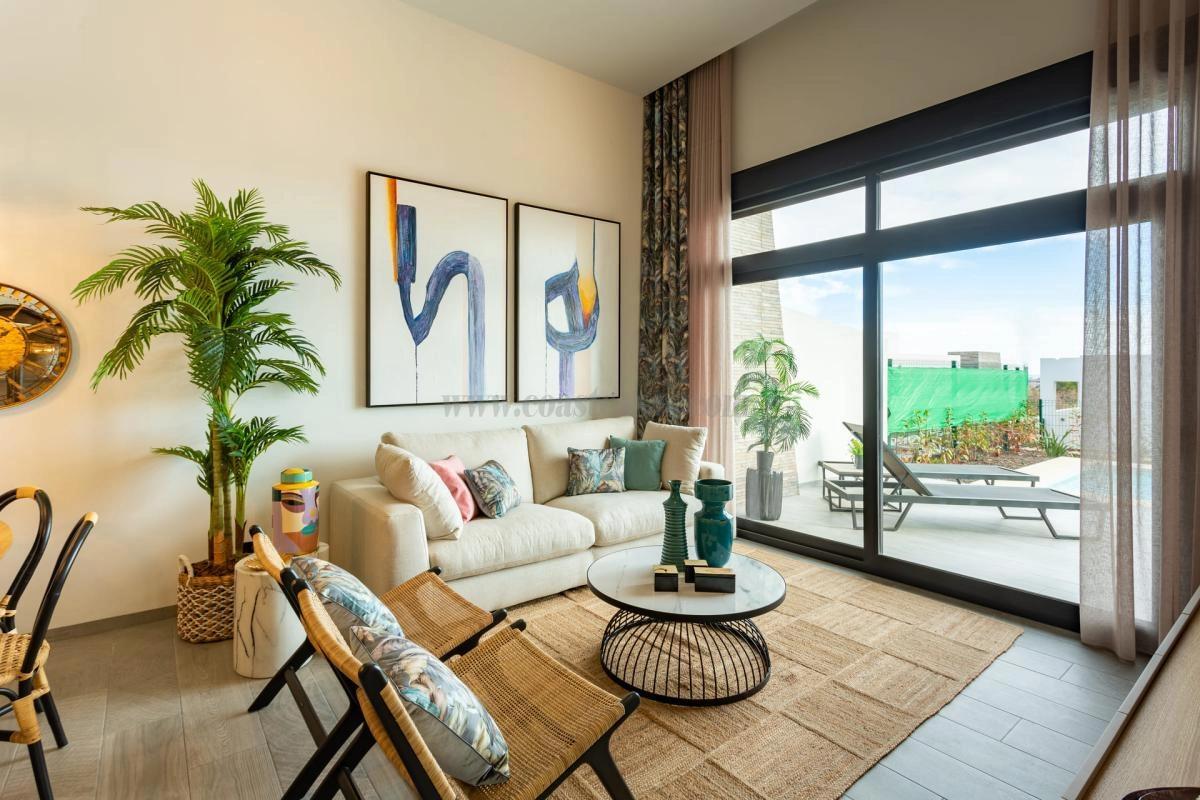 Venta de villa en Algorfa