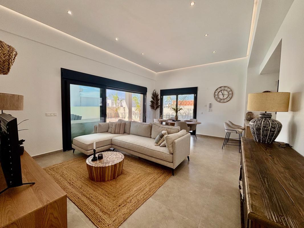 Venta de villa en Rafal