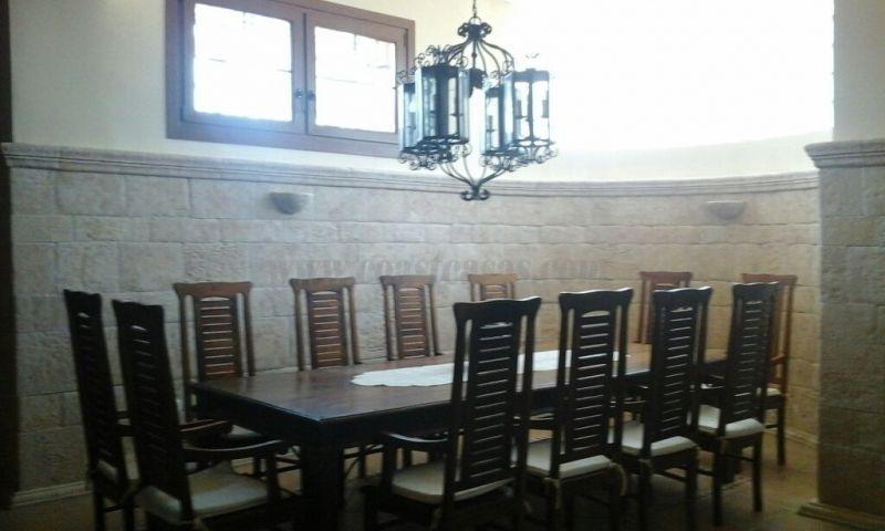 For sale of villa in Elche