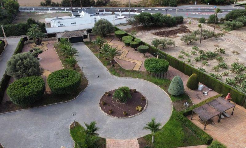 Продажа от

 Виллa на Elche