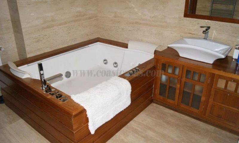 Zu verkaufen von villa in
 Campoamor