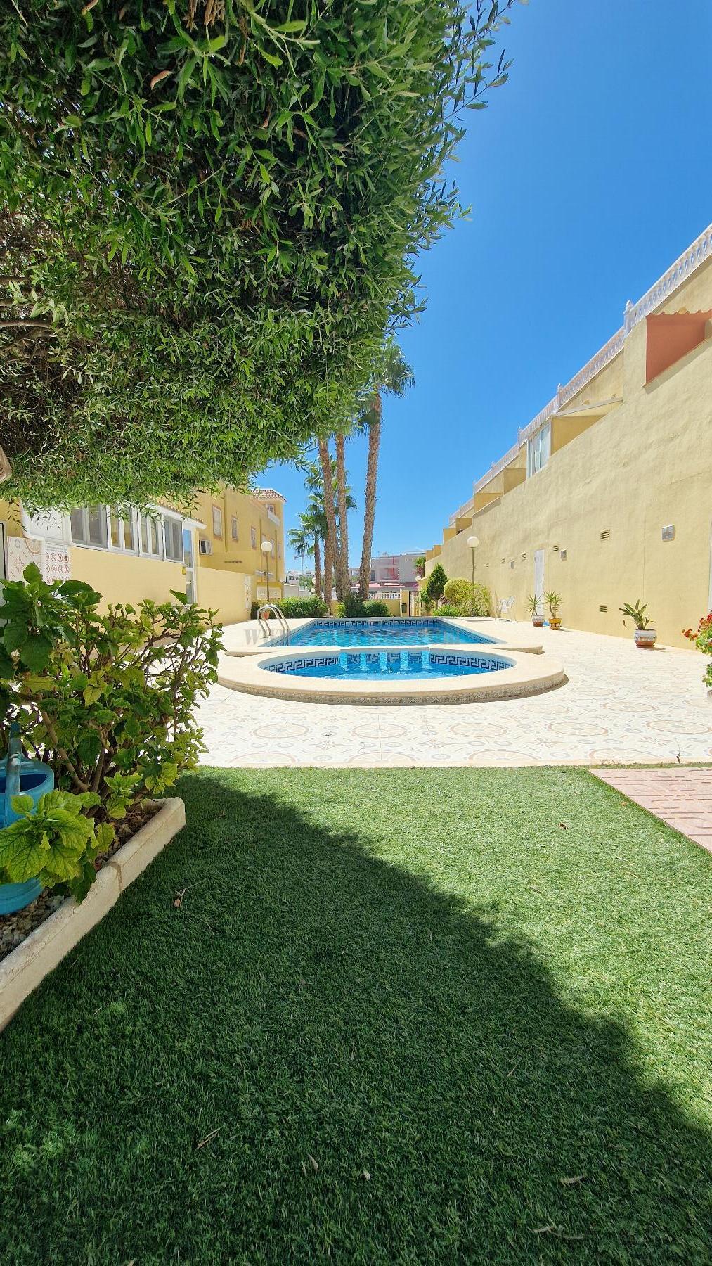 Venta de bungalow en Orihuela Costa