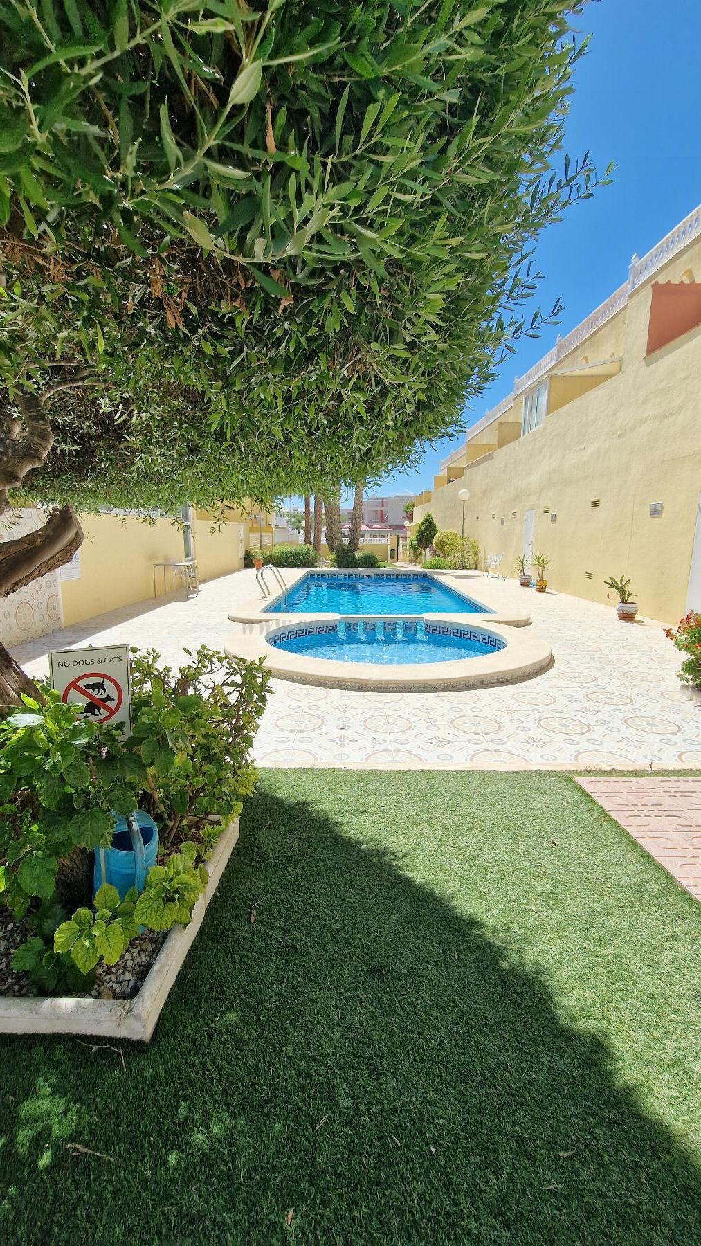 Venta de bungalow en Orihuela Costa