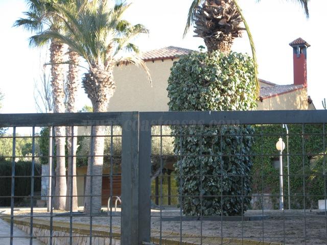 Venta de finca rústica en Elda