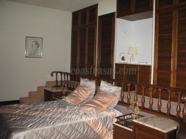 Venta de finca rústica en Elda