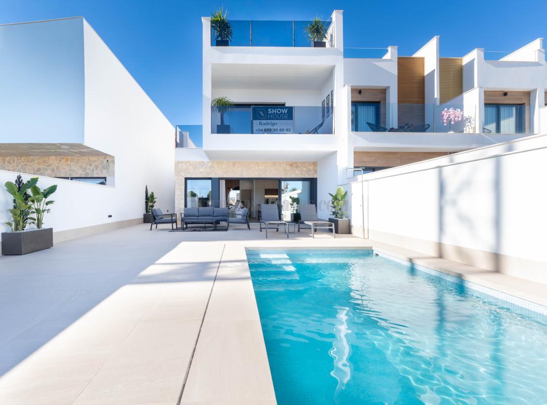 Venta de villa en San Pedro del Pinatar