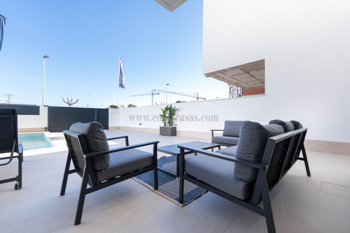 Venta de villa en San Pedro del Pinatar