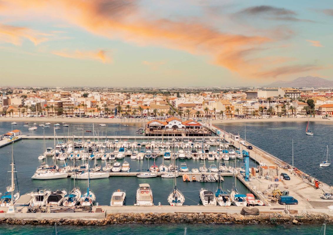 Venta de apartamento en Los Alcázares