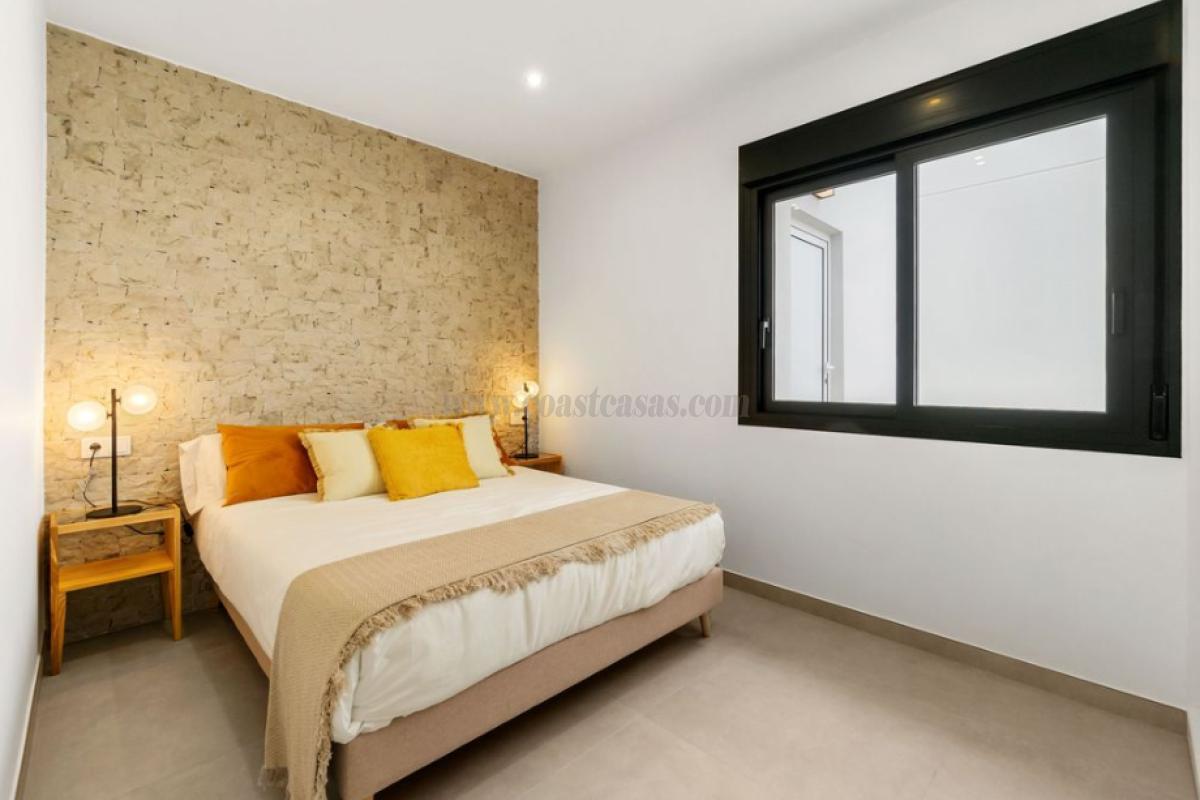 Venta de villa en Pilar de la Horadada