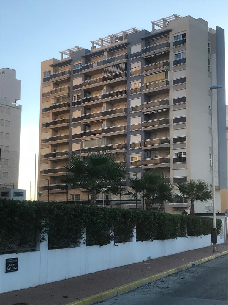 For sale of apartment in Guardamar Del Segura