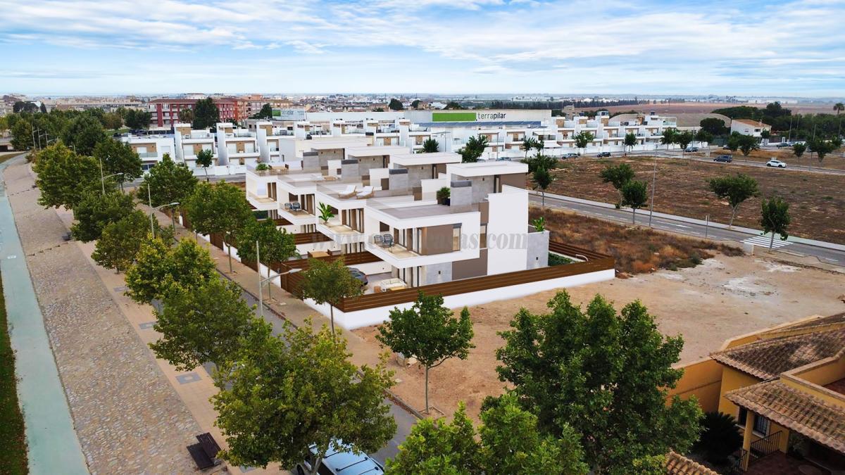 Venta de villa en Pilar de la Horadada