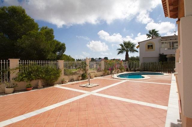 Vente de villa dans 