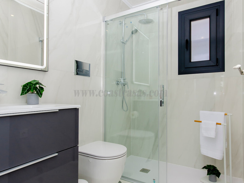 Venta de villa en Orihuela