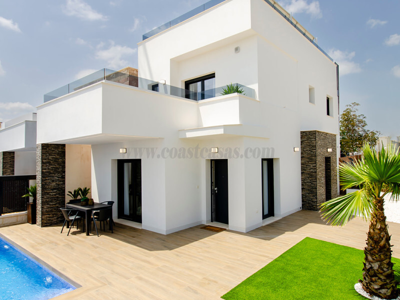 Venta de villa en Orihuela