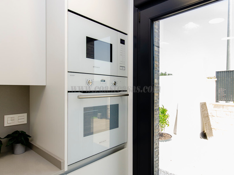 Venta de villa en Orihuela