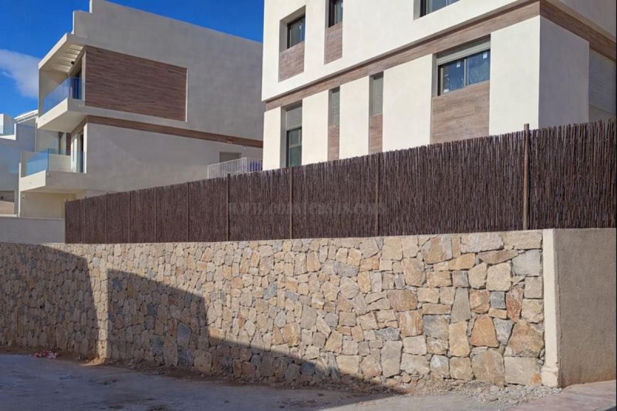 Venta de villa en Orihuela