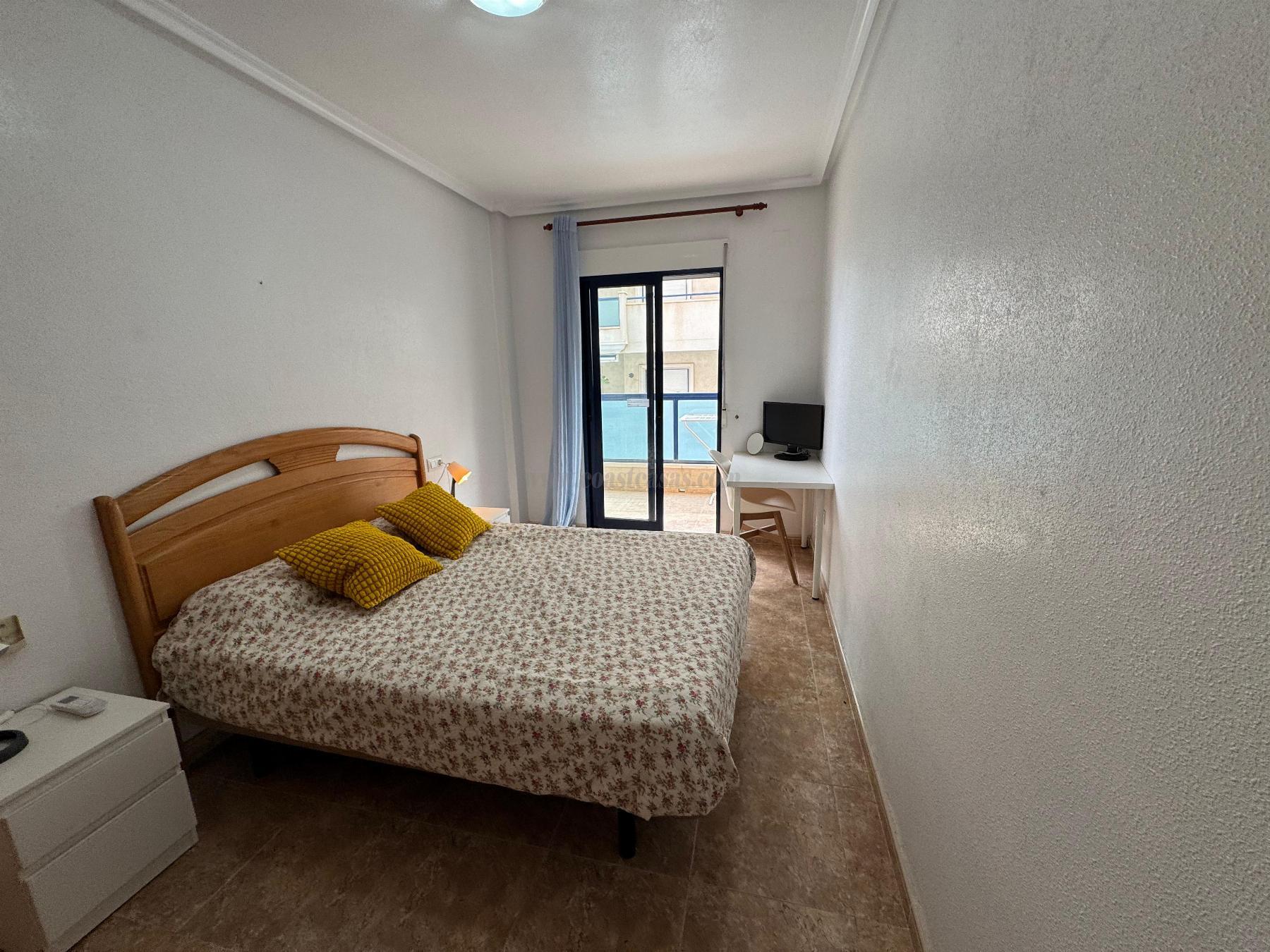 For sale of apartment in Orihuela Costa