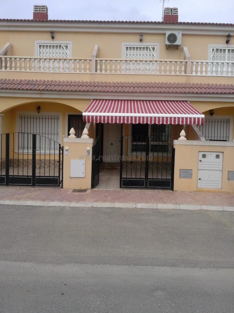 For sale of bungalow in Pilar de la Horadada