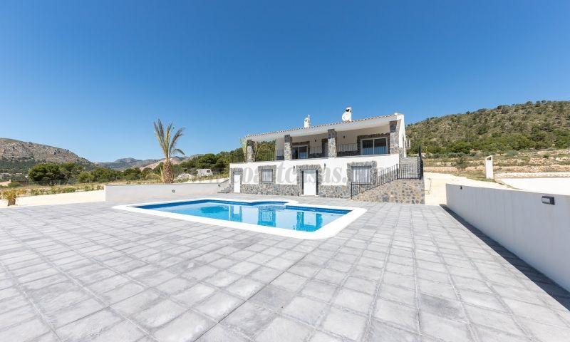 For sale of villa in La Romana