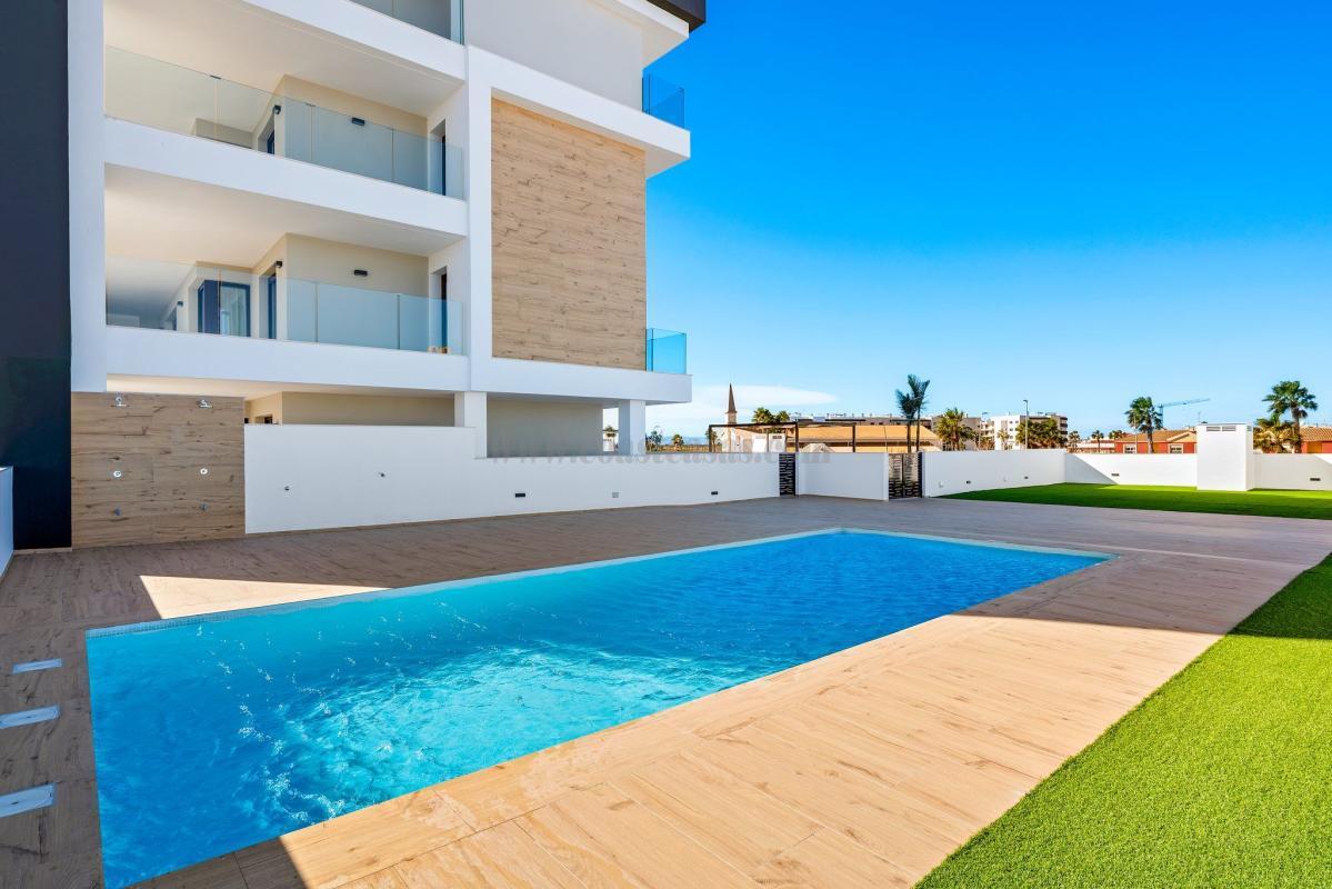 Venta de apartamento en Los Alcázares
