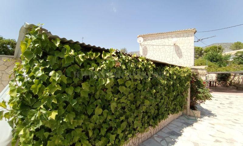 For sale of villa in Hondón De Las Nieves