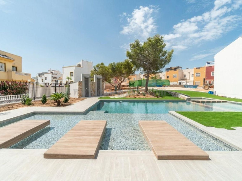 Venta de bungalow en Torrevieja