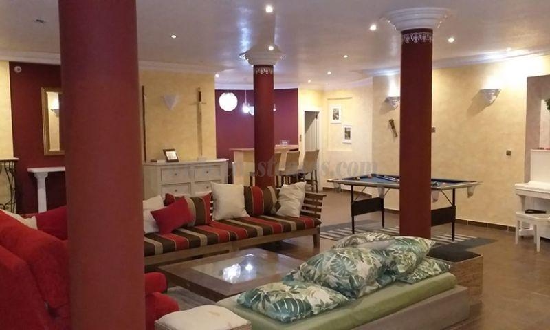 Venta de villa en Hondón De Las Nieves