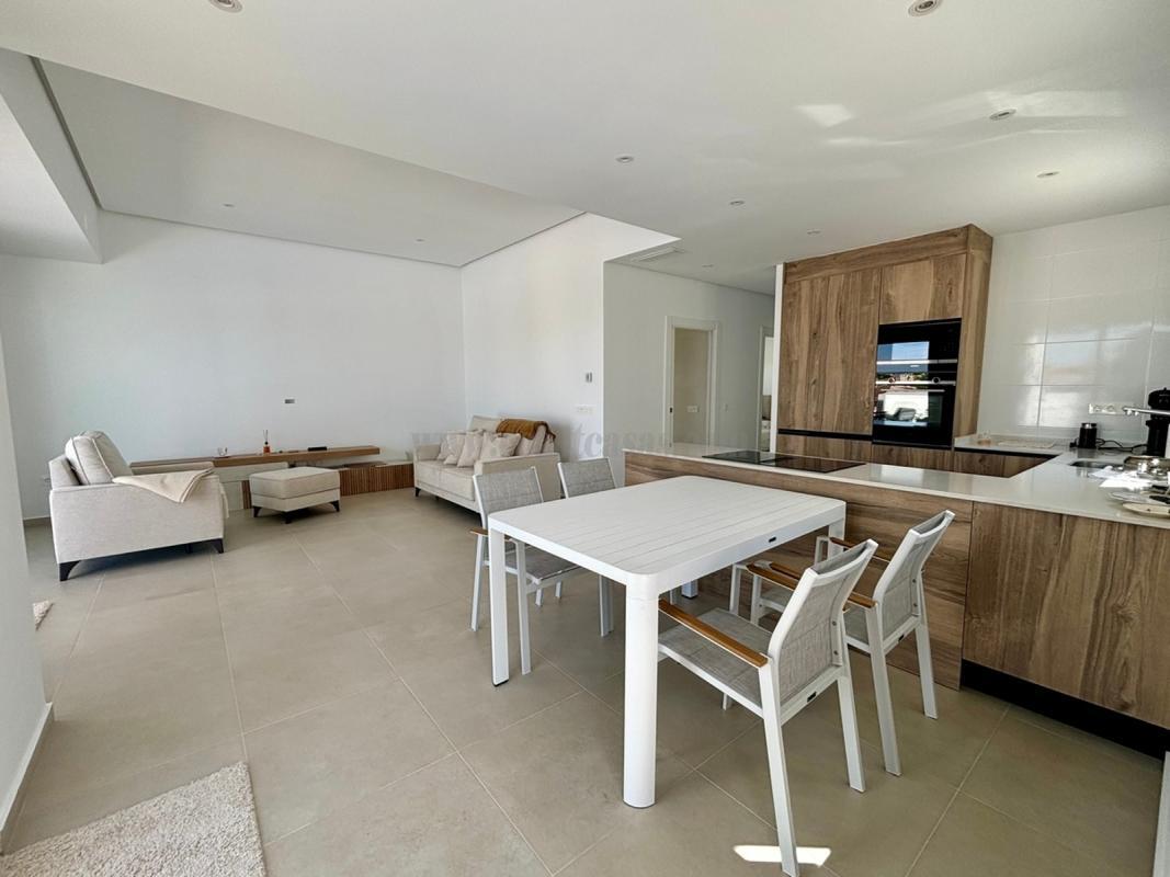 Venta de villa en Rojales