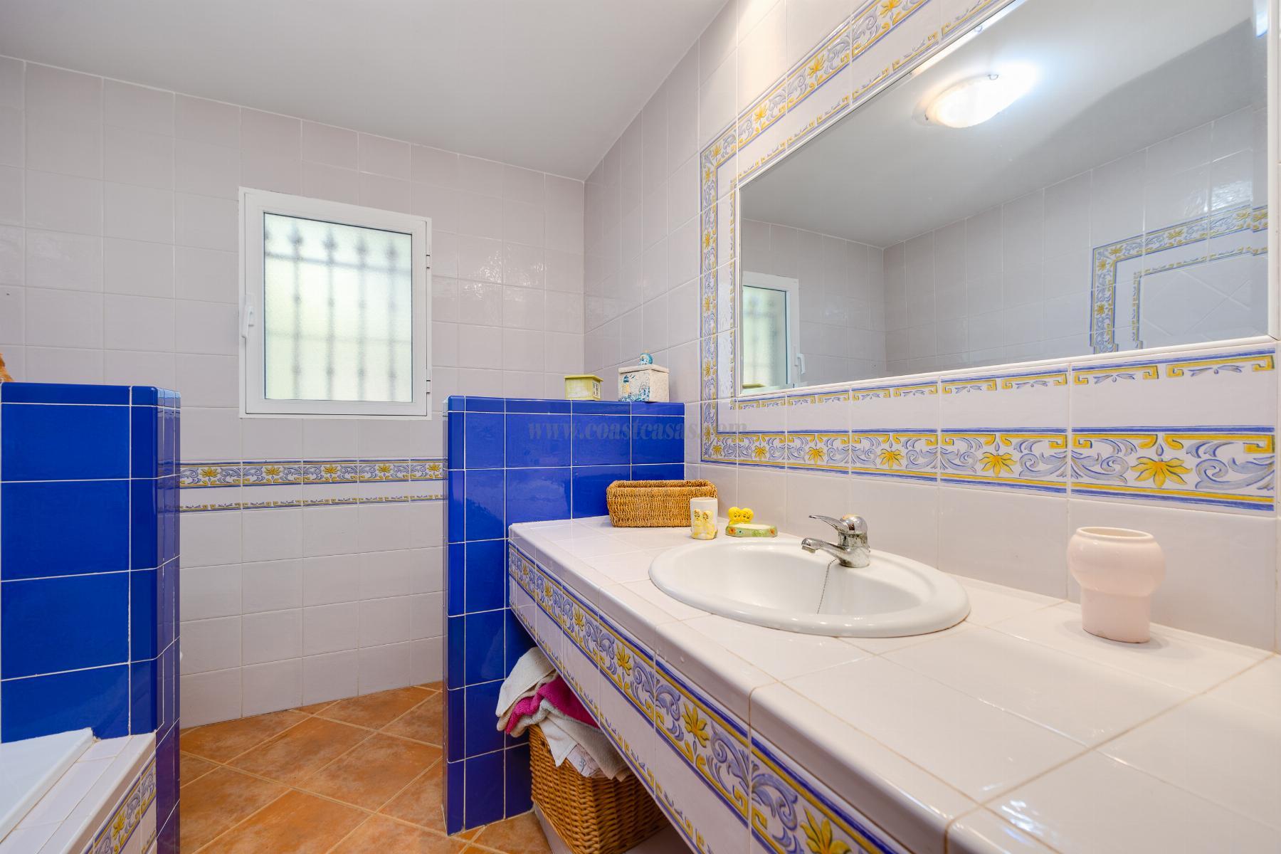 Venta de chalet en San Miguel de Salinas