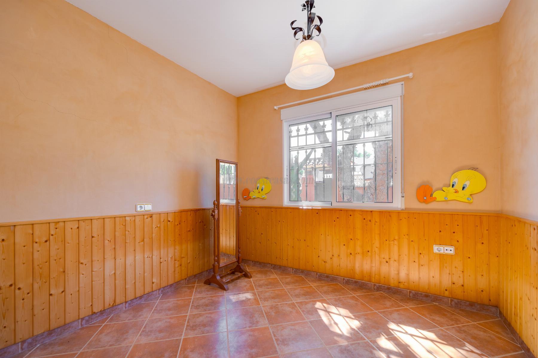 Venta de chalet en San Miguel de Salinas