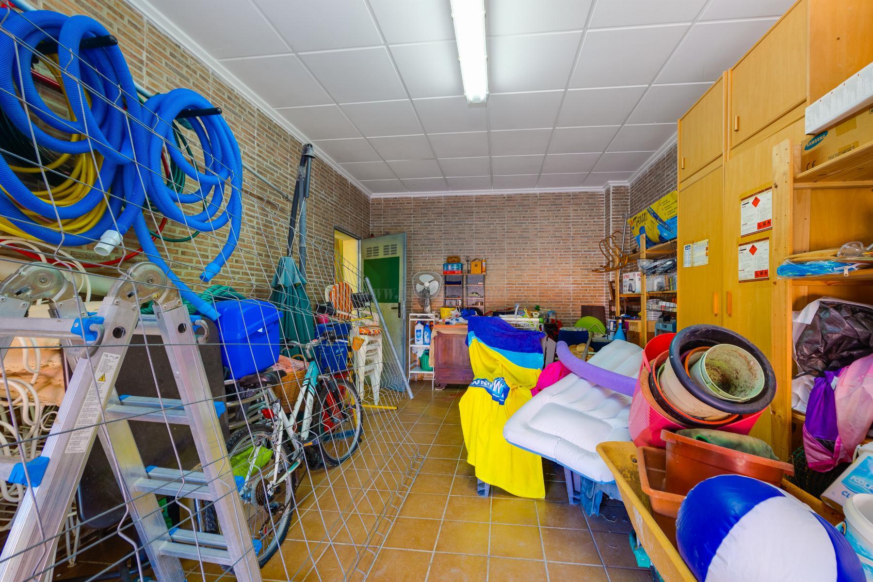 Venta de chalet en San Miguel de Salinas