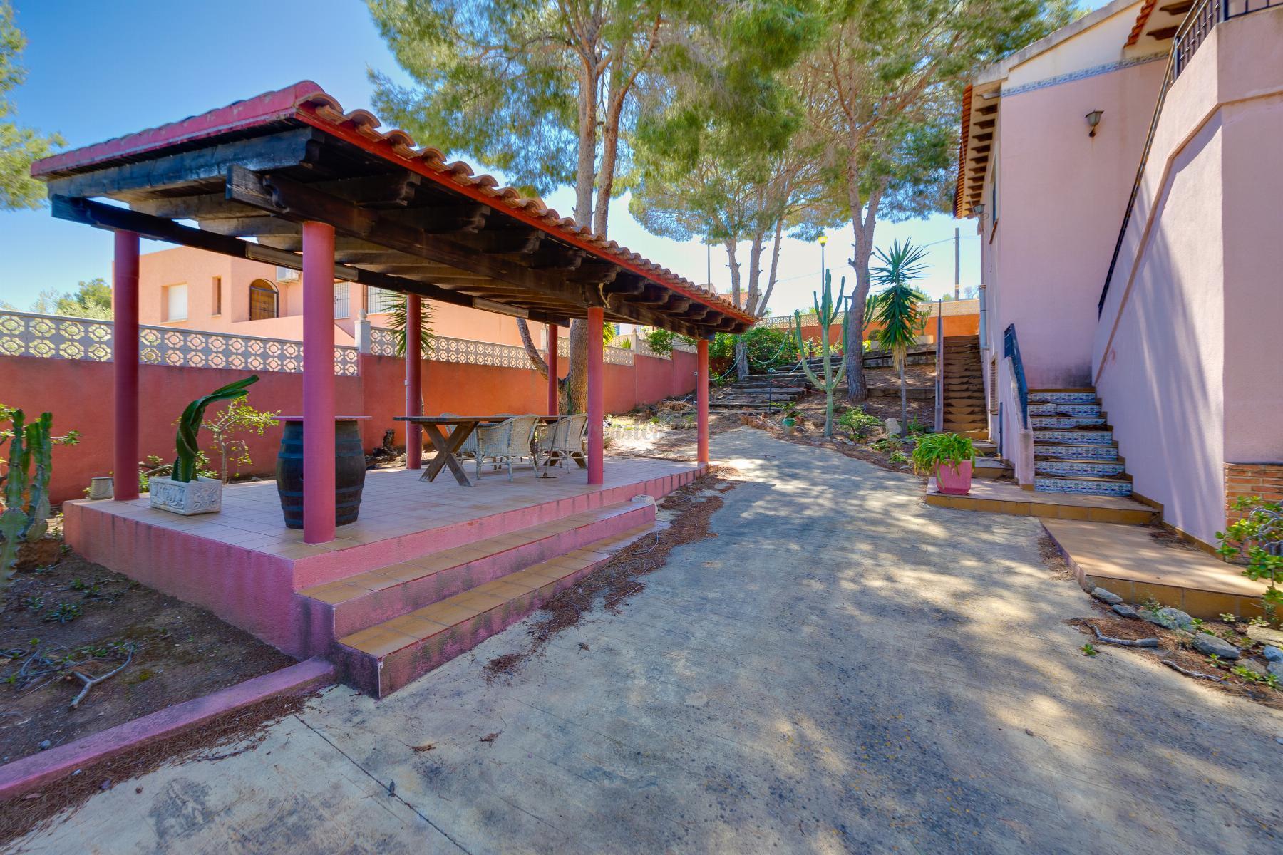 Venta de chalet en San Miguel de Salinas