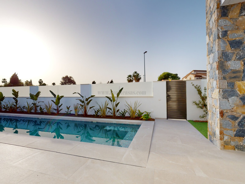 Venta de  en Los Alcázares