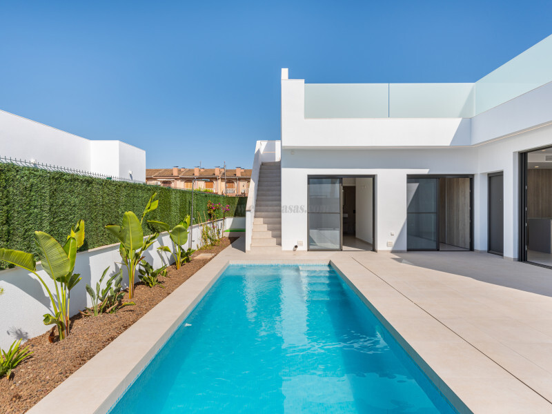 Venta de  en Los Alcázares