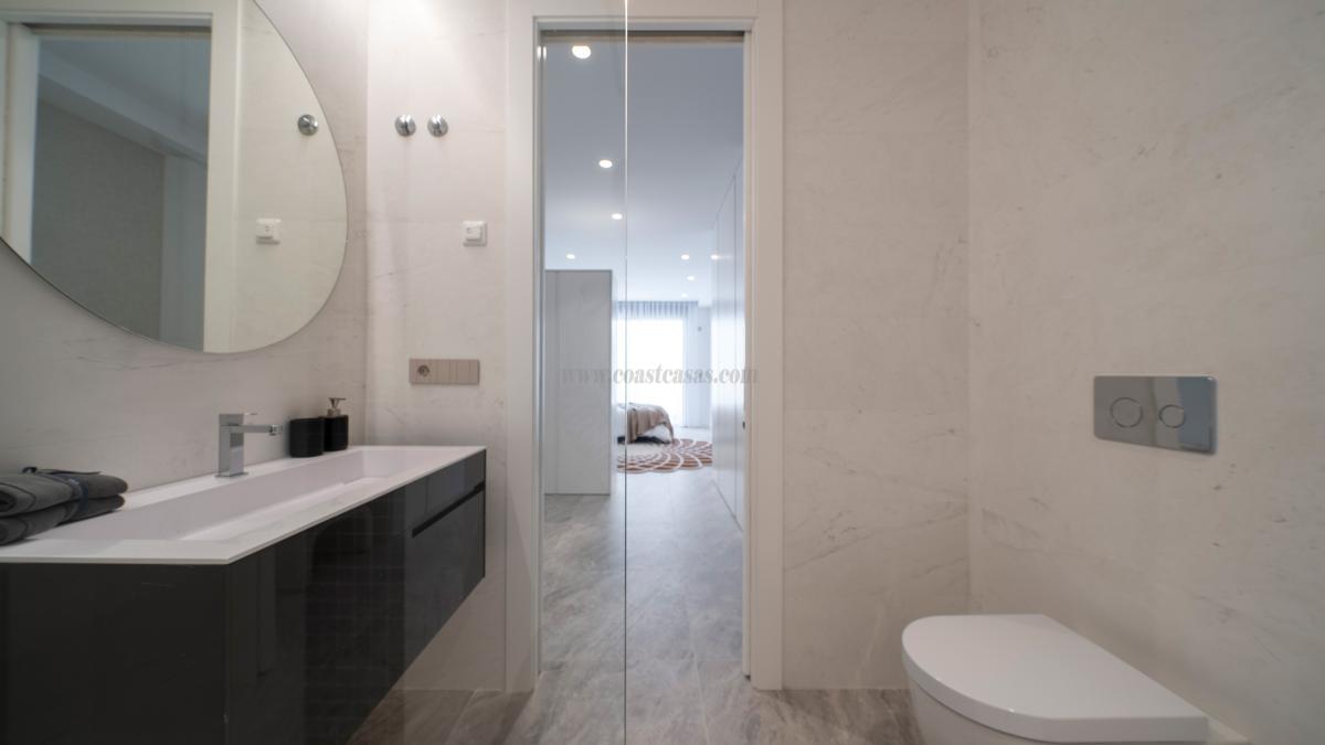 Venta de villa en Finestrat