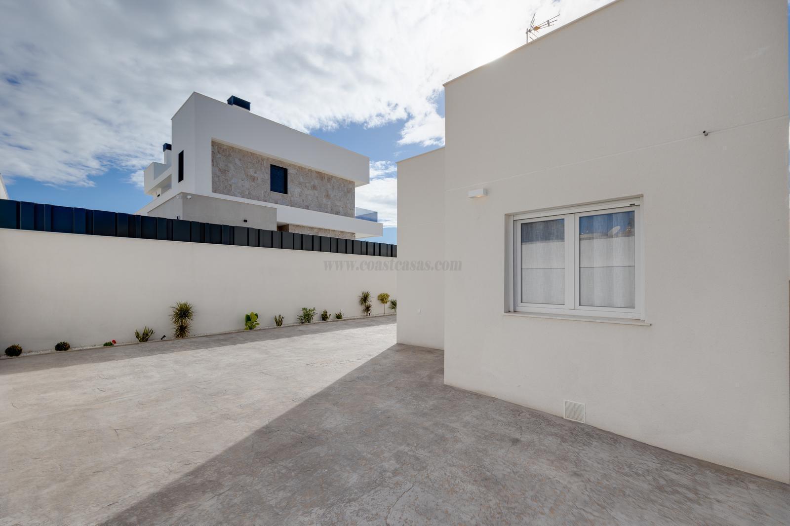 Venta de chalet en Torrevieja