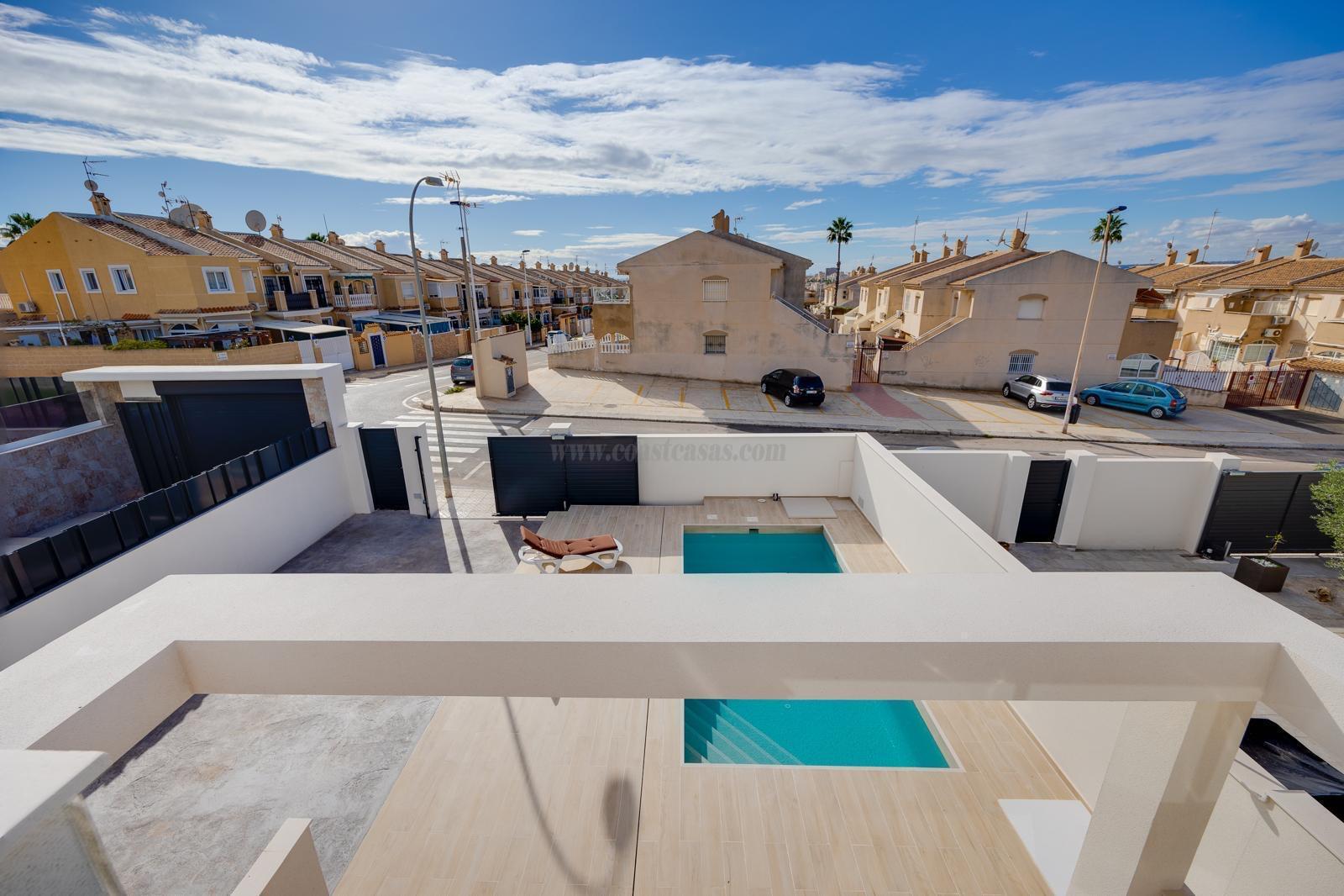 Venta de chalet en Torrevieja