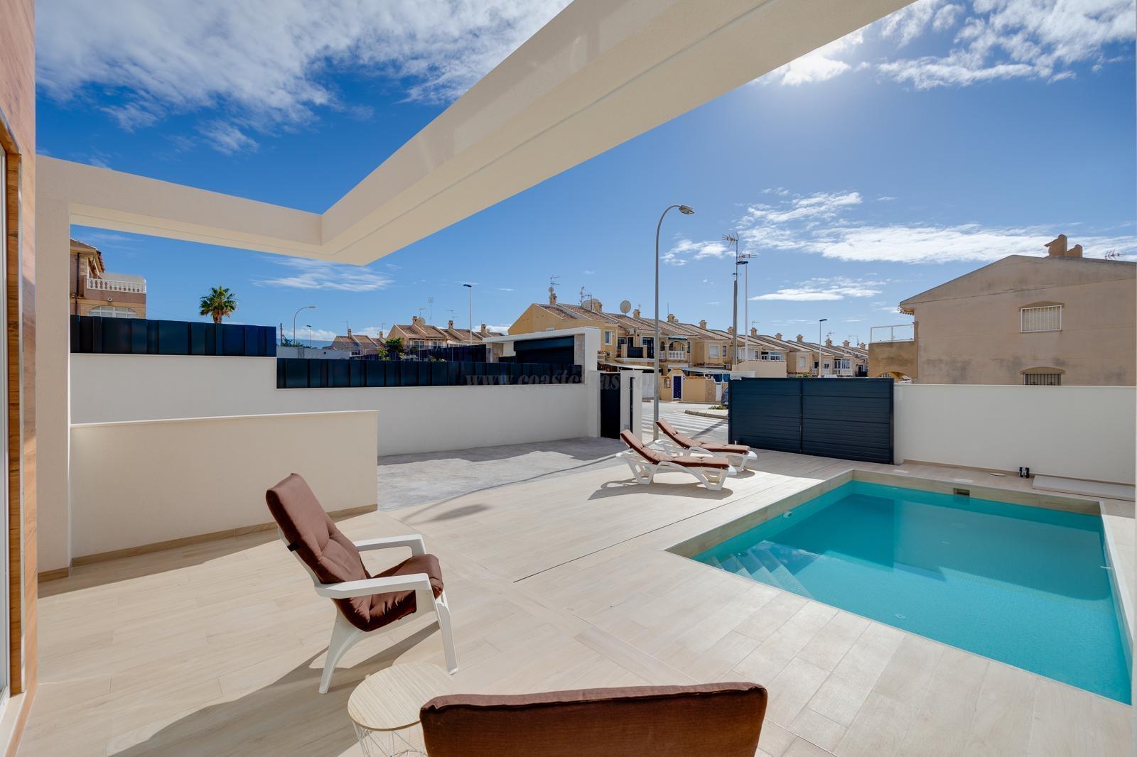 Venta de chalet en Torrevieja
