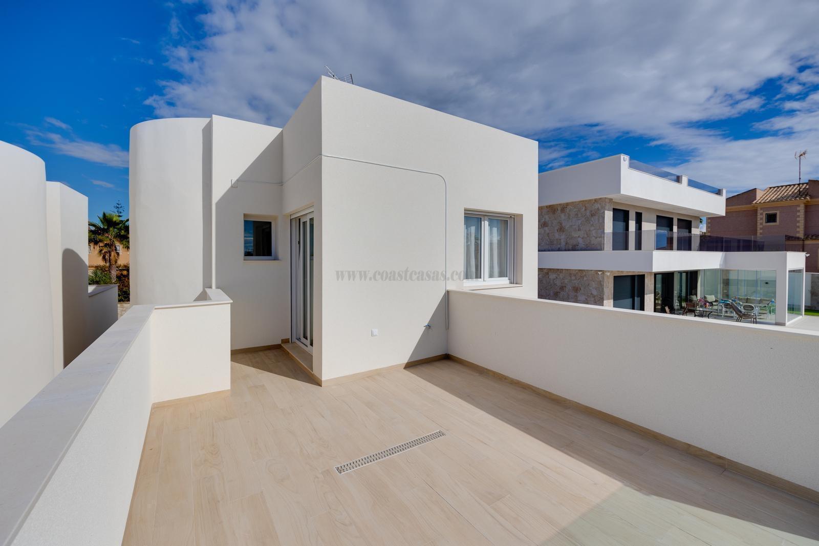 Venta de chalet en Torrevieja