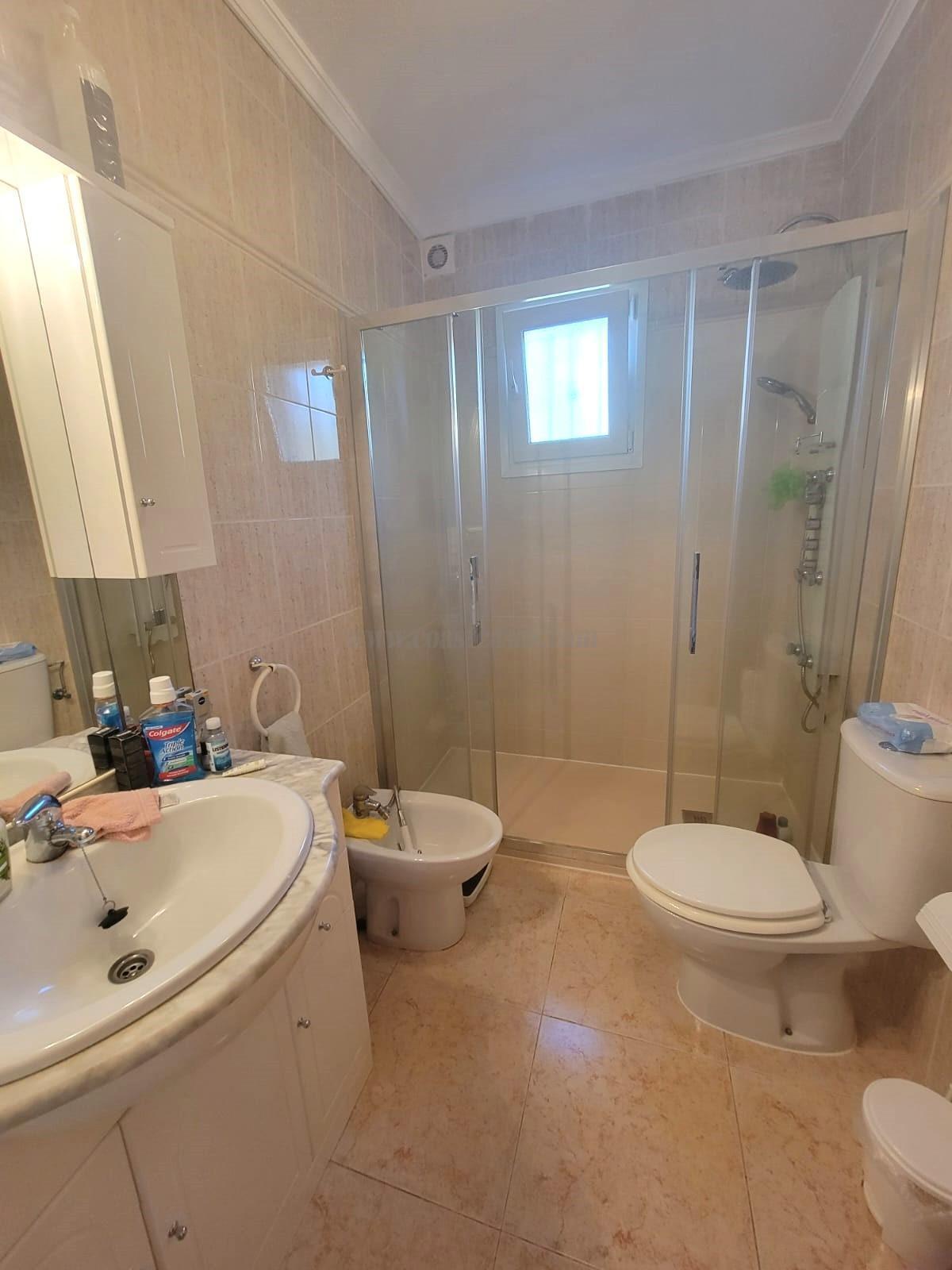 Venta de chalet en Los Montesinos