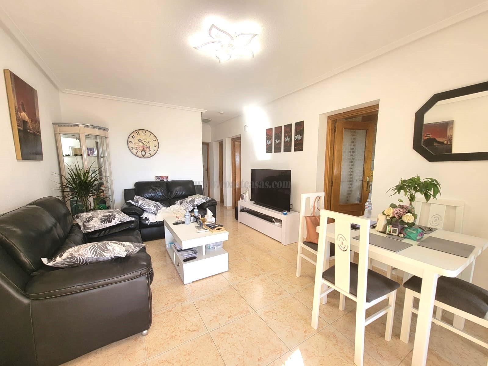 Venta de chalet en Los Montesinos