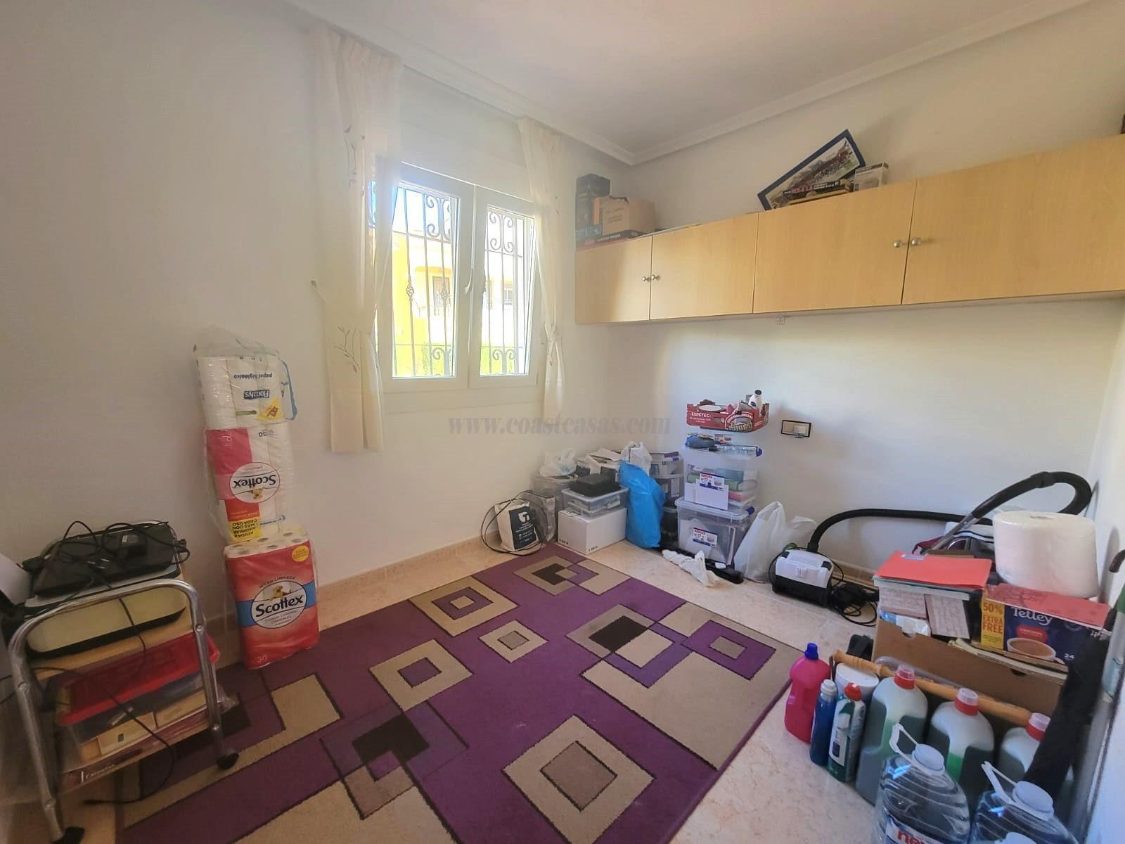 Venta de chalet en Los Montesinos