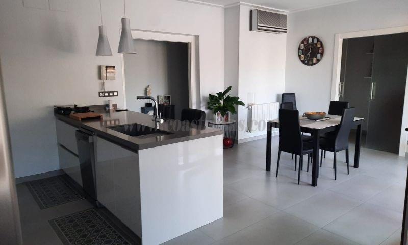 For sale of villa in Hondón De Las Nieves