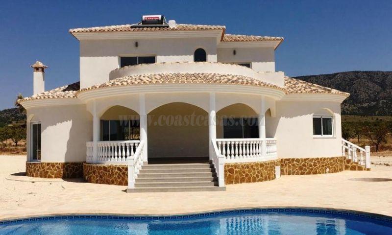 For sale of villa in Pinós